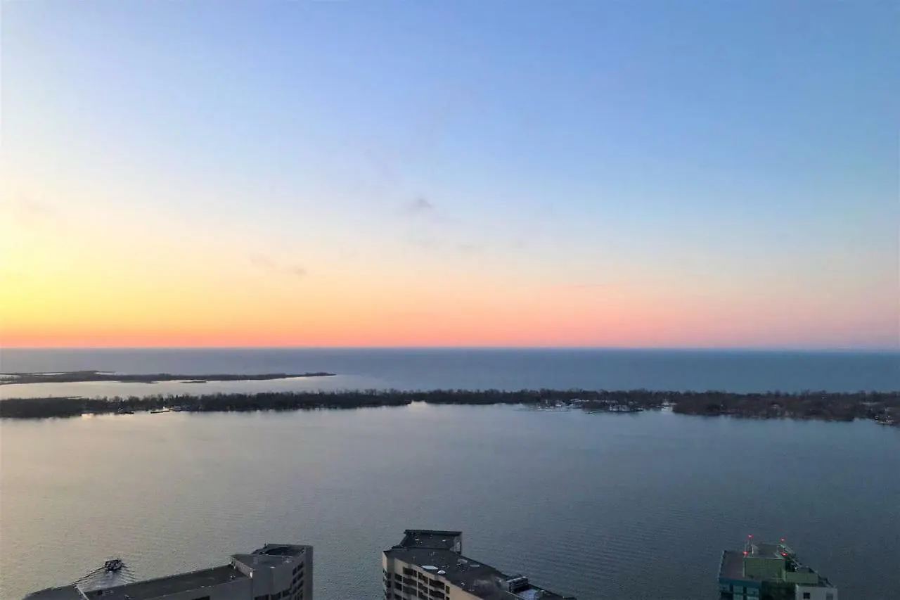 Presidential Suite Heart Of Downtown With Stunning View Toronto